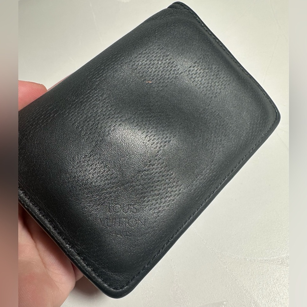 Louis Vuitton mens wallet/ card holder